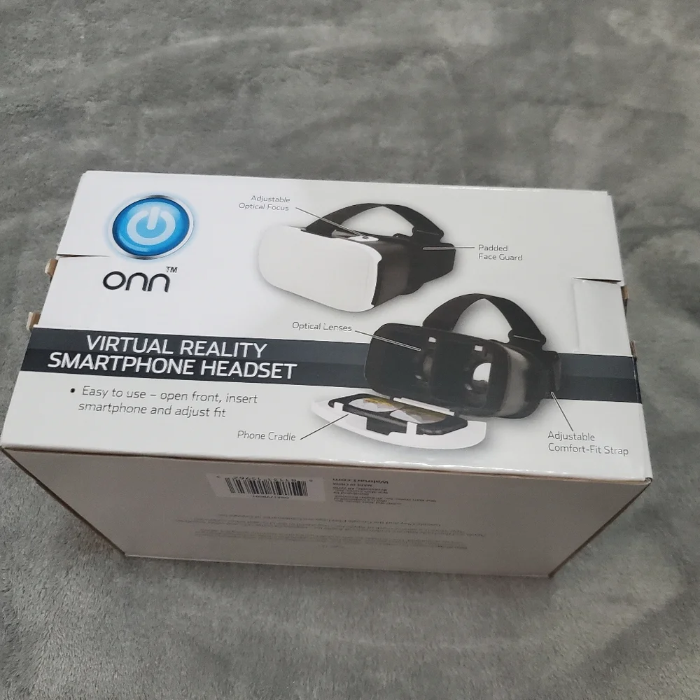 Virtual Reality Smartphone Headset